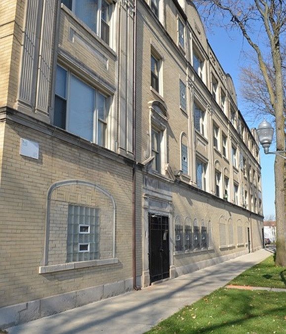 1st image of 6700 S Claremont Ave #205
