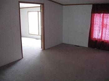 2nd image of 4589 Gardens Blvd NW