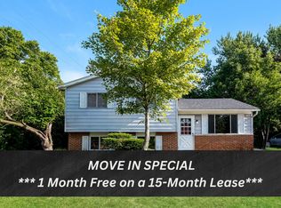 5252 Refugee Rd, Columbus, OH 43232