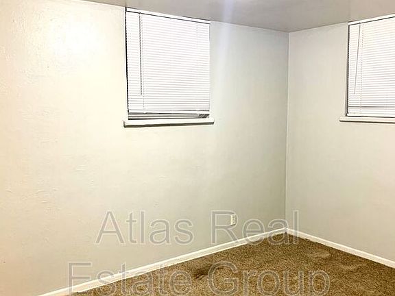 4th image of 1528 Ulster St