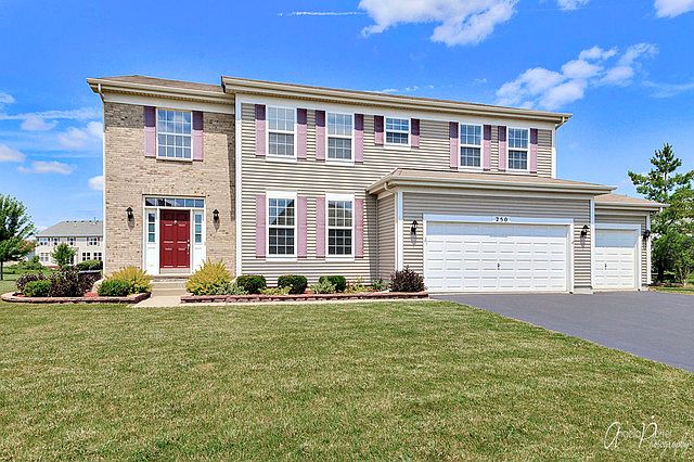 1st image of 250 W Arden Ln