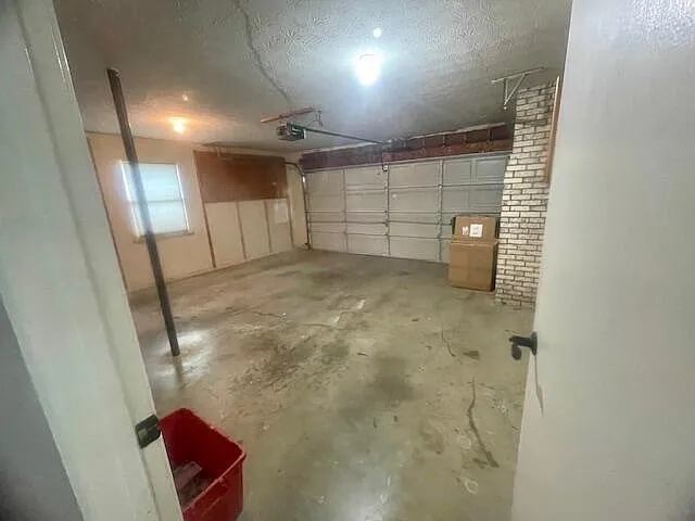 702 Beaver Park — Photo 24