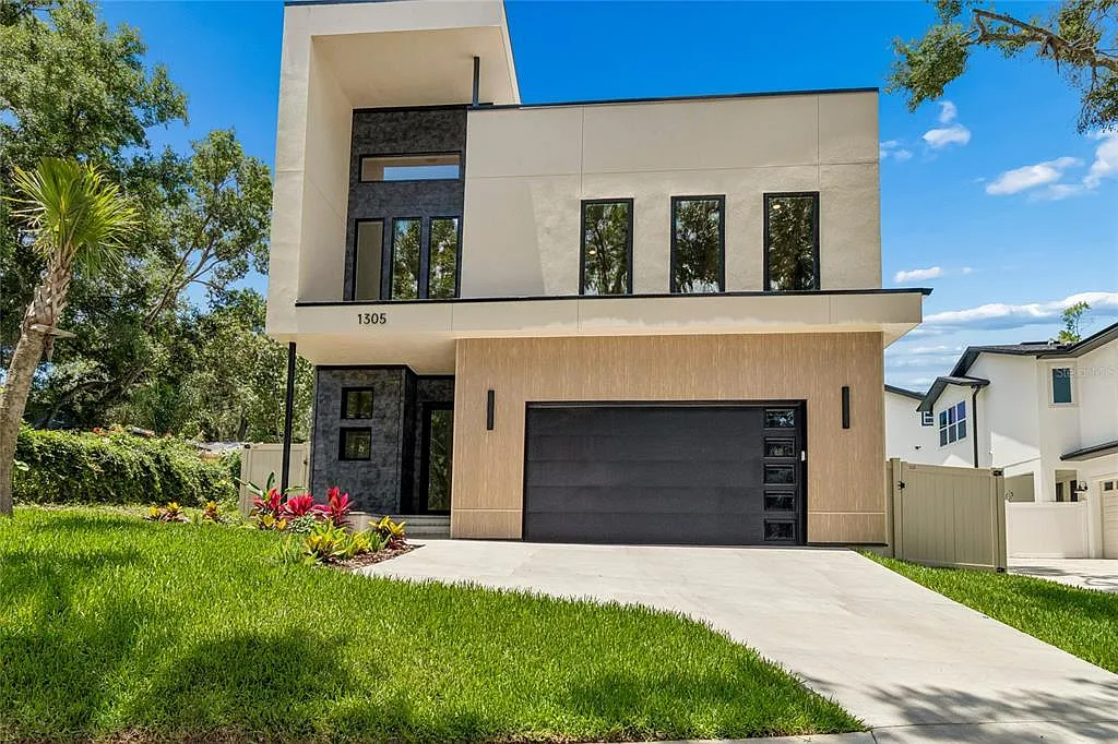 3 bed, 2.5 bath, 2165 sqft, $4,500 — Photo 1