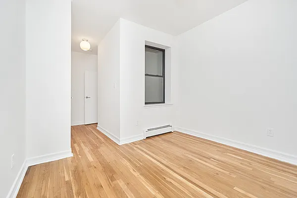Rented by Keller Williams NYC | media 25