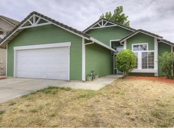 2216 Inglenook Dr, Modesto, CA 95358