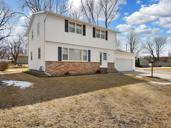 1302 Foothill Blvd, Albert Lea, MN 56007