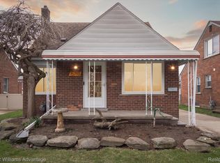 15793 Aster Ave, Allen Park, MI