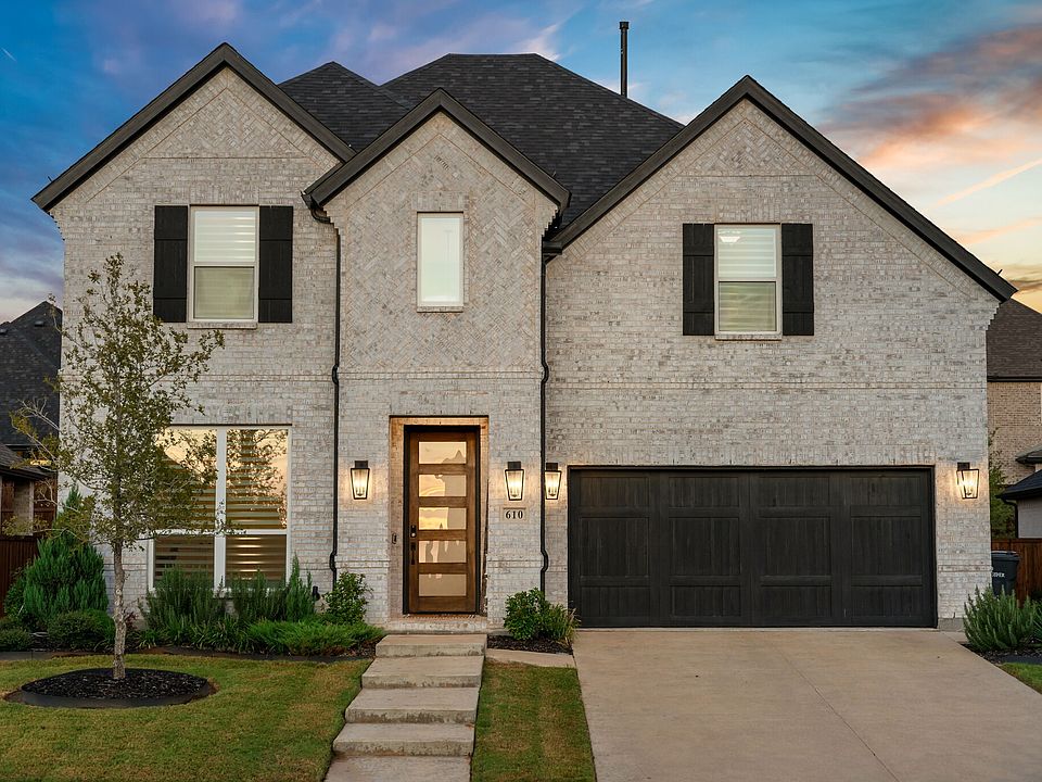1st image of 610 Edgewood Ln