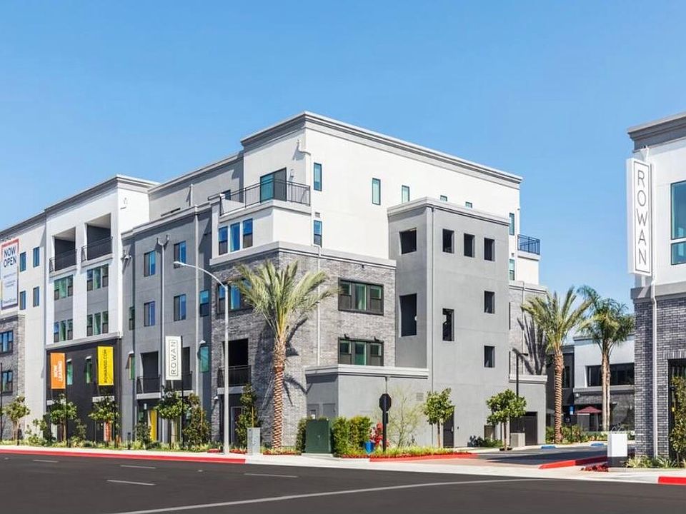 1st image of 710 W Grand Ave #2421