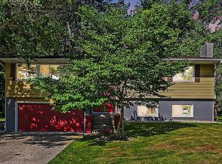 308 Carey Mission Dr, Niles, MI 49120