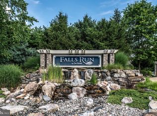 22 Chantilly Pl, Fredericksburg, VA 22406