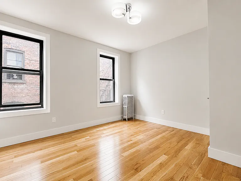 618 Academy St #4A — Photo 5