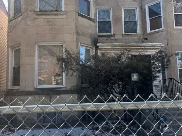 (undisclosed Address), Chicago, IL 60637