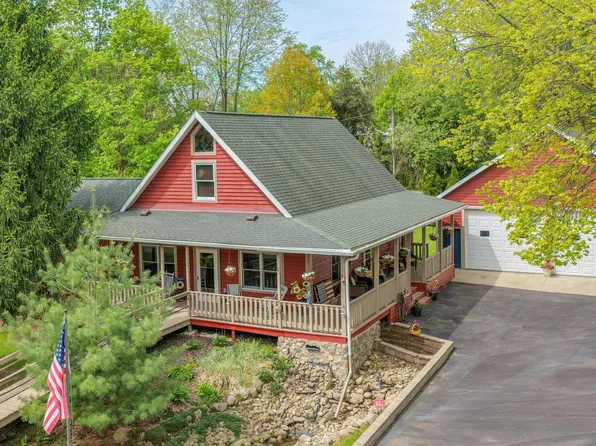 61258 Quinnesec Rd, Cassopolis, MI 49031