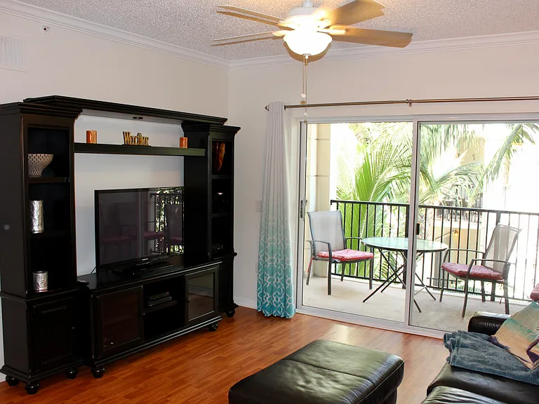 3302 Tuscany Way — Photo 11
