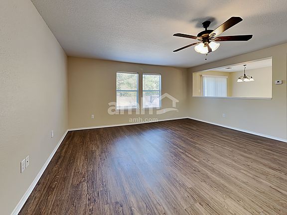 3rd image of 1047 Sundance Fort