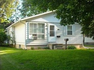 1412 Wyllys St, Midland, MI 48642