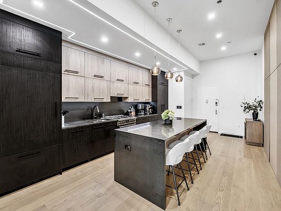 3rd image of 518-536 Gregory Ave APT A101