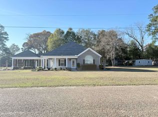 655 Fir St, Florala, AL 36442