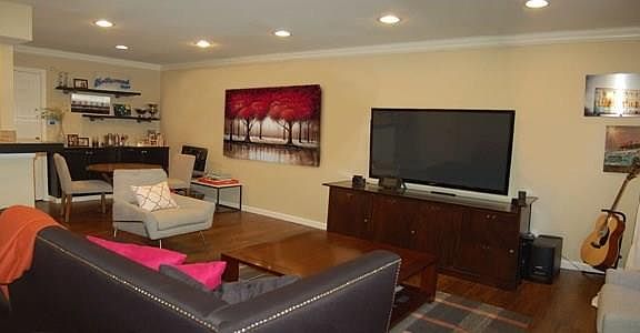 5th image of 8750 Park Ln #2