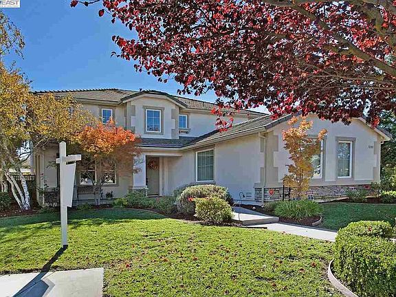 2nd image of 6985 Hillstone Ct