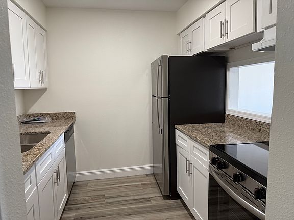 3rd image of 9209 Tudor Dr #C102