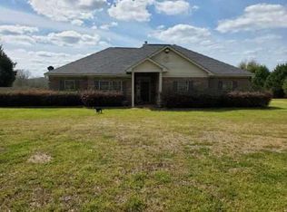 2660 Browntown Rd, Leakesville, MS 39451