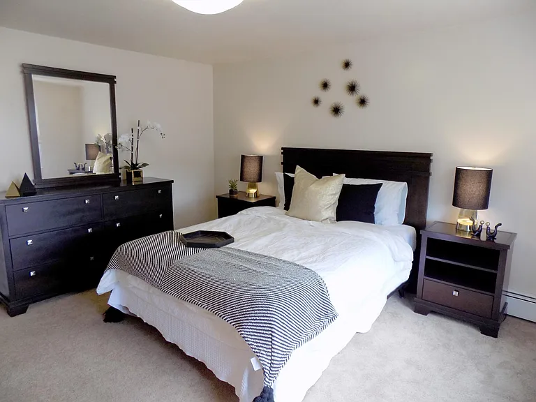 Huge master bedroom with double closets