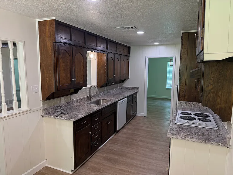 3728 Ashford Ave — Photo 5