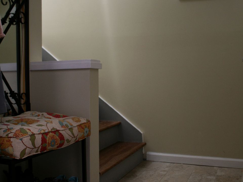 1st image of 28 Three Mast Ln