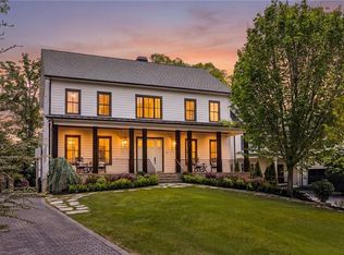 2623 Green Meadows Ln, Atlanta, GA 30319