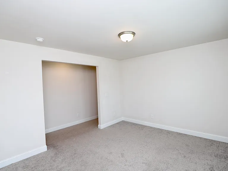 870 Curlew Cir — Photo 53