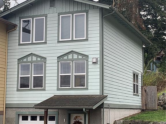 3rd image of 1014 Park St