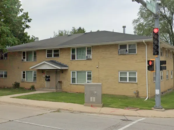 1707 School St, 1707 School St APT 2, Rockford, IL 61101