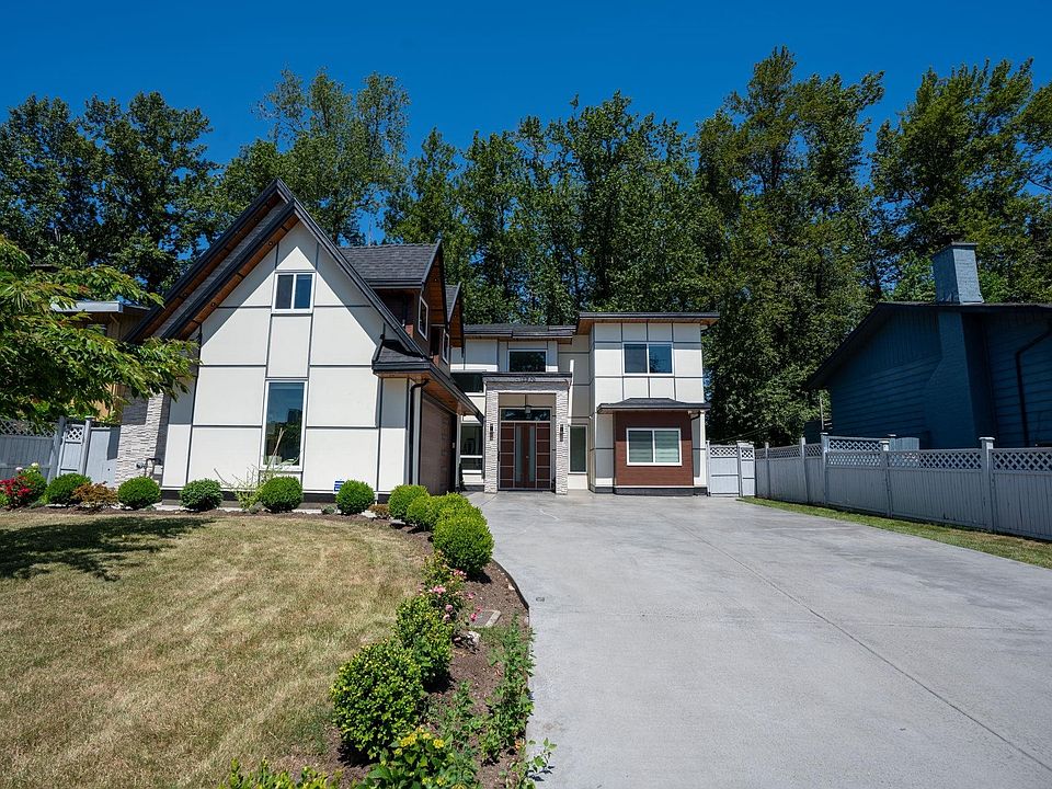 1st image of 12973 Glengarry Cres