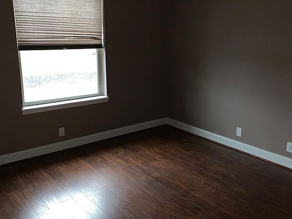 2nd image of 2850 Middle Tennessee Blvd APT C11
