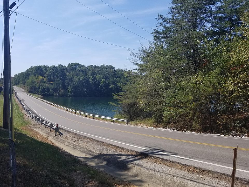 2nd image of 363 Westchester Dr