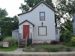 909 Neumaier Ct, Kalamazoo, MI