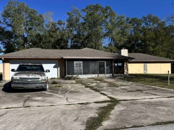 21075 SW Plantation St, Dunnellon, FL 34431