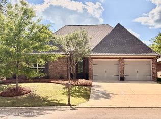 3 Enclave Cir, Ridgeland, MS 39157