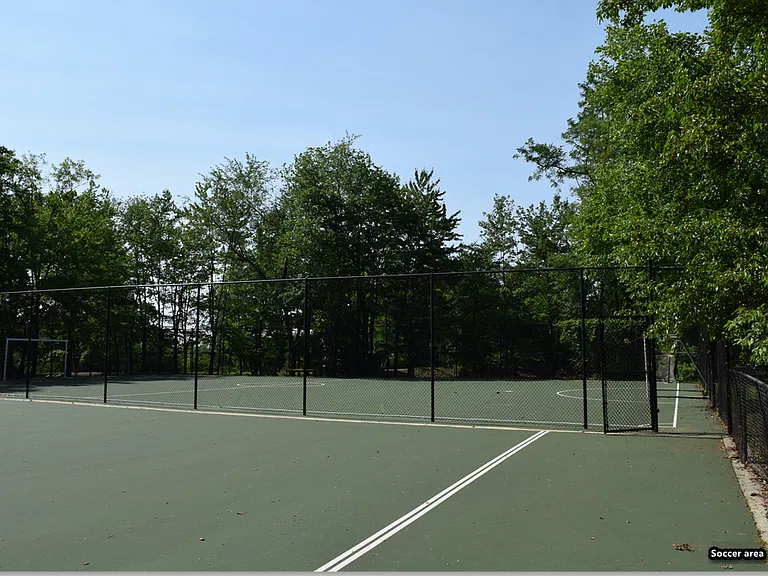 8350 Greensboro Dr #1017 — Photo 19