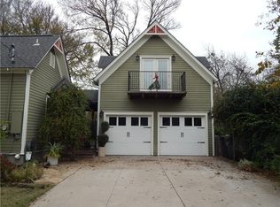 414 W 10th St, Georgetown, TX 78626