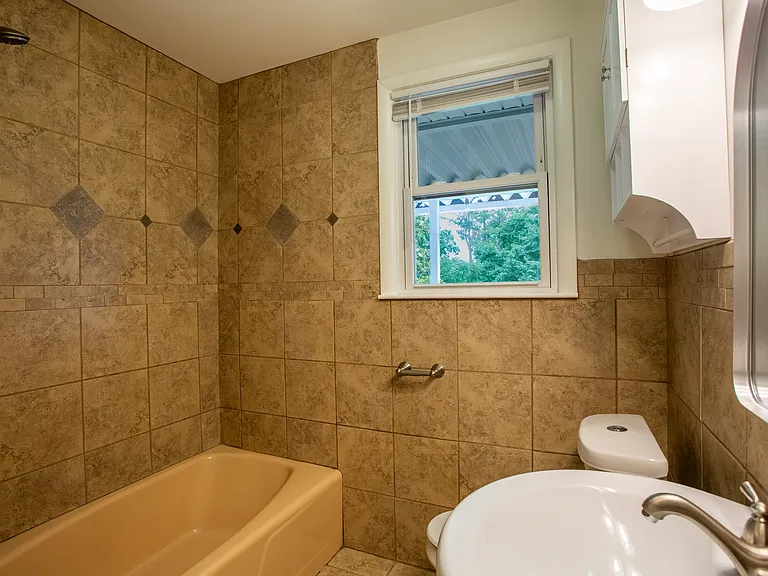 4714 Trousdale Dr — Photo 29