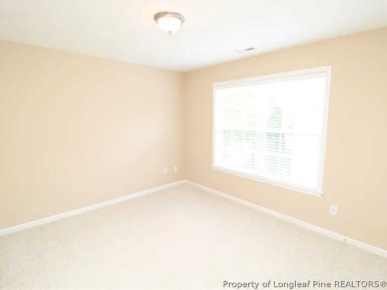 1015 Katie Ln — Photo 41