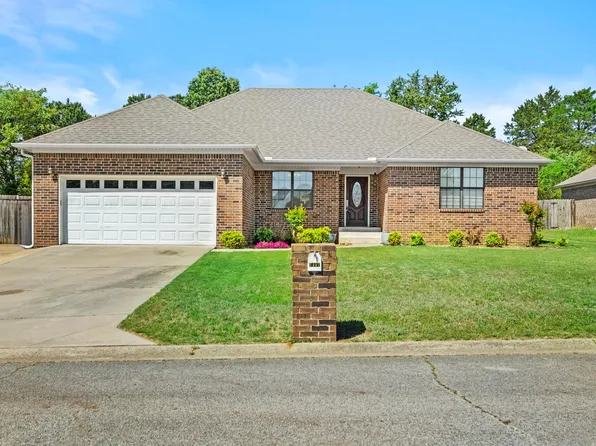 1407 Sydney St, Searcy, AR 72143