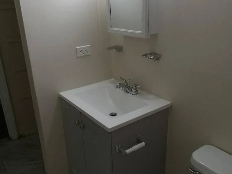 Regent Apartments — Photo 3