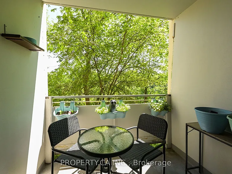60 Pavane Linkway #207 — Photo 13