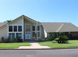 1146 Hummingbird Ln, Corona, CA 92882