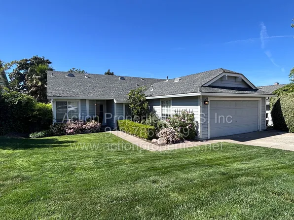 5716 Terrace Dr, Rocklin, CA 95765