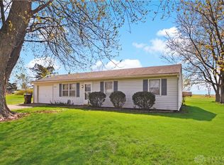 5296 Hogpath Rd, Greenville, OH 45331